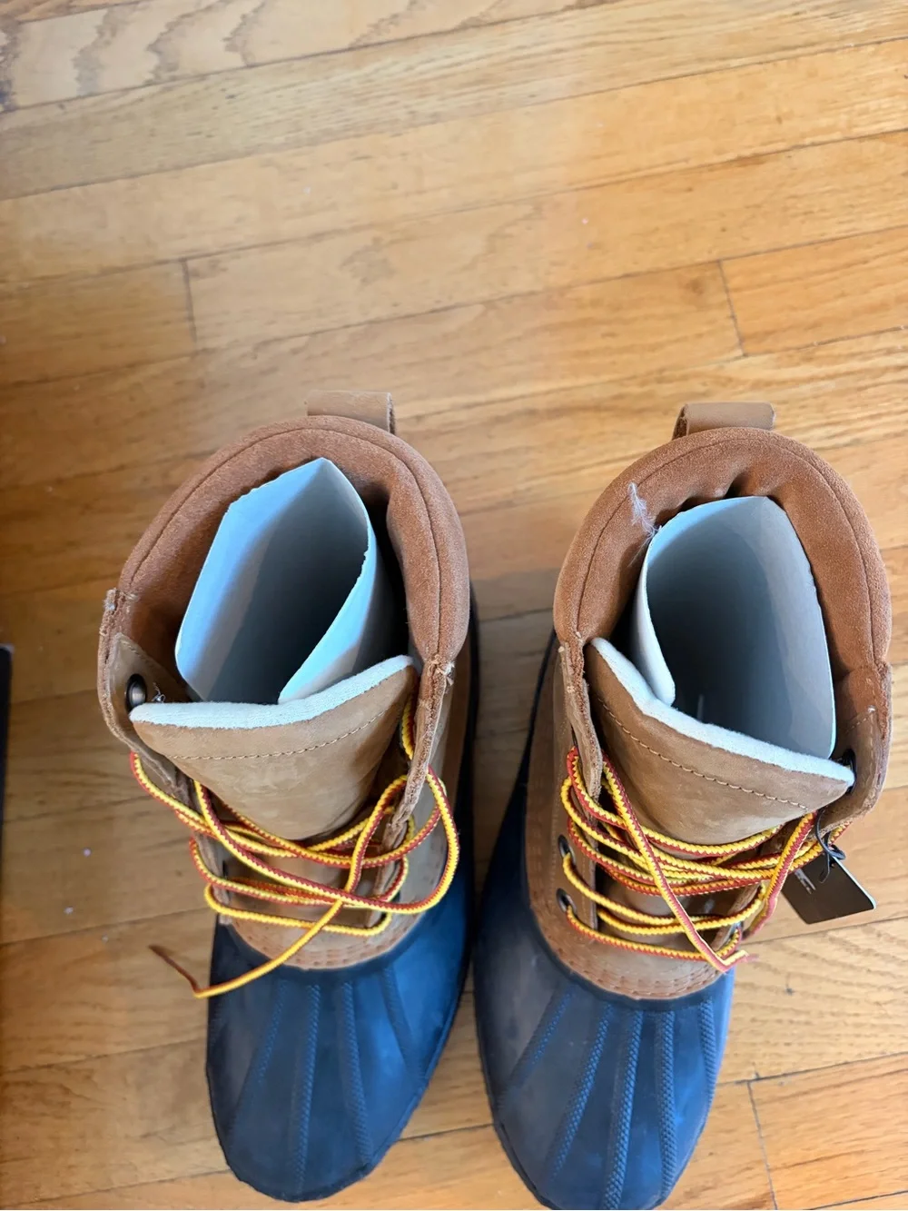 Sorel Men's Tan and Black Rugged Waterproof Lace-Up Boots